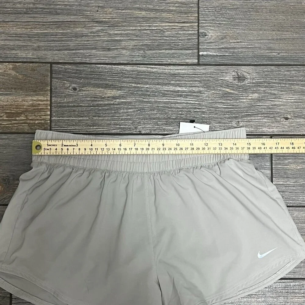 NWT Nike Women's Shorts Medium One Dri-FIT Mid-Rise 3" Brief-Lined DX6010-012 - Picture 12 of 15